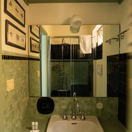 Friendly & Small 1-br With Beautiful Terrace Firenze