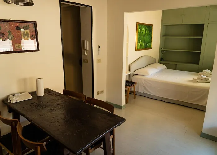 Friendly & Small 1-br With Beautiful Terrace Appartamento
